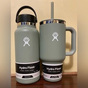 Hydro Flask Black and Green Wide Mouth Bottle
